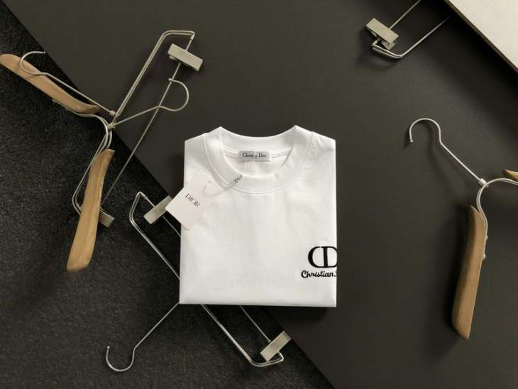 Picture of Dior T Shirts Short _SKUDiorS-XLtltx12015670